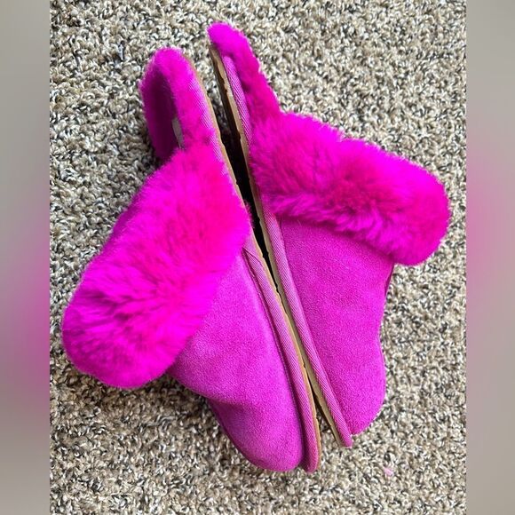 UGG Scuffette II Dragon Fruit Suede Fur Slippers Slides Hot Pink - Picture 5 of 10